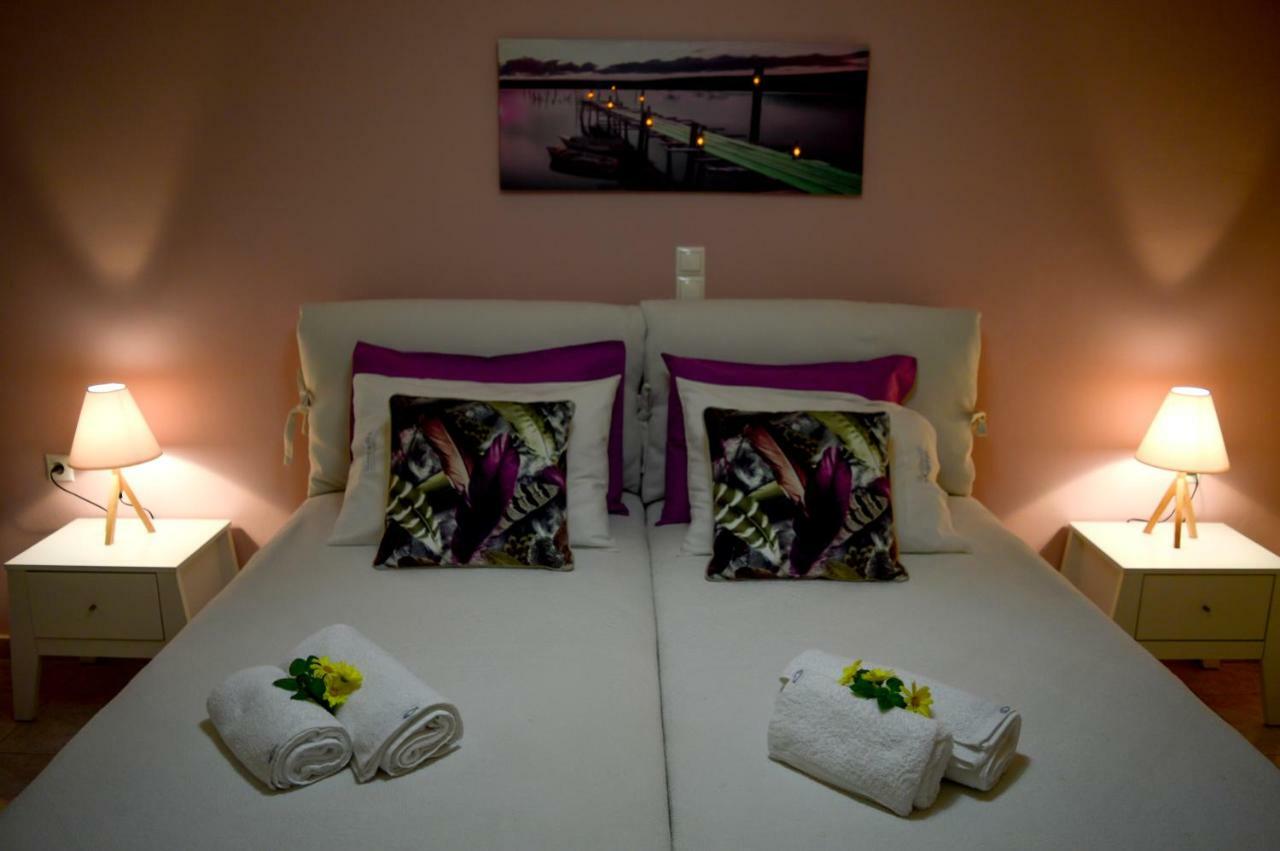 Meltemi Beach Apartments Mílatos Eksteriør bilde